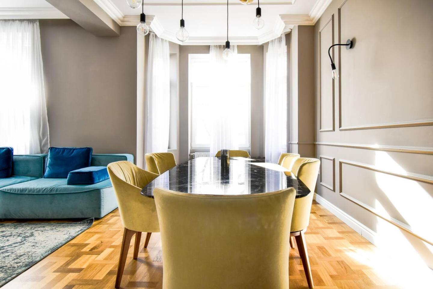 Apartment 2bdr Luxury On Prime Location Sofia